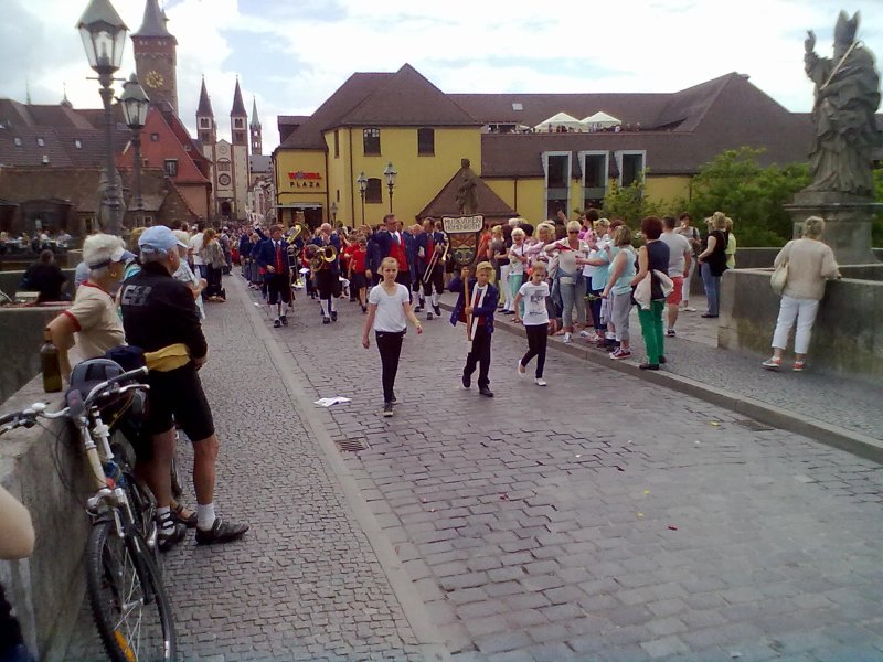 Festzug Kiliani (1).jpg