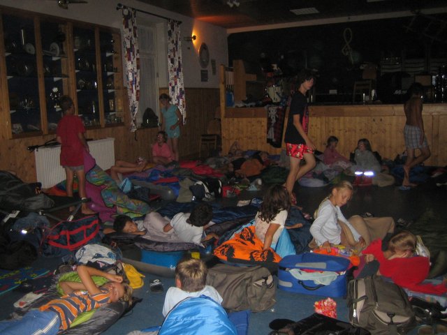beachparty_39.jpg