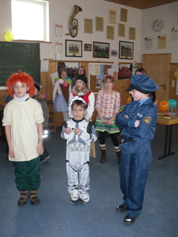 faschingsfeier_02.jpg
