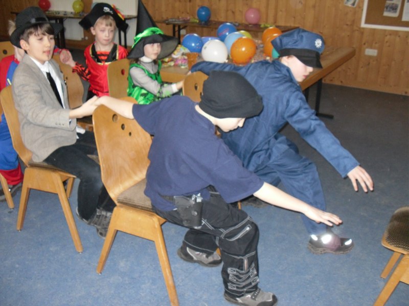 faschingsfeier_07.jpg