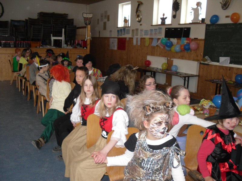 faschingsfeier_09.jpg